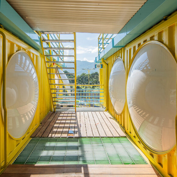 Salón Amarillo A